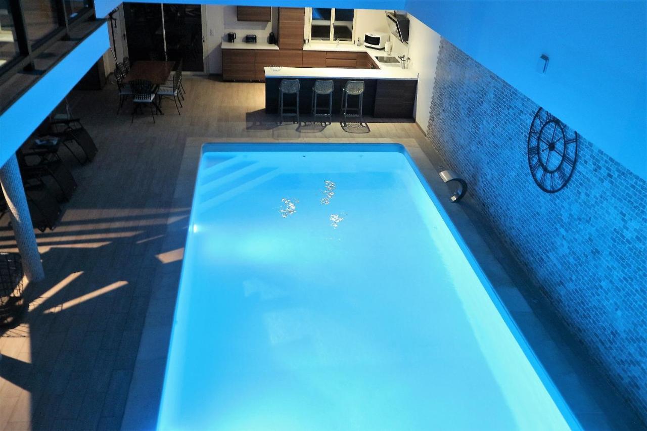 Gite Jet D'Eau Avec Piscine Interieure 30 Minutes Versailles Montainville  Zewnętrze zdjęcie